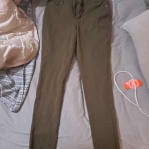 Olive colored jeggings size medium